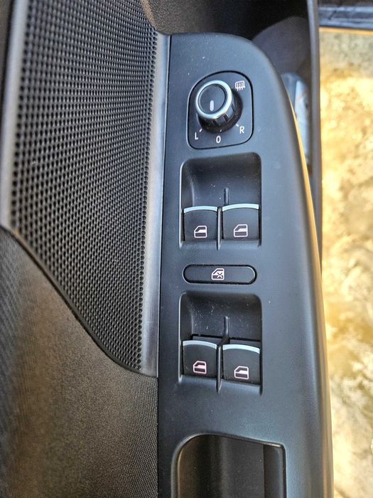 Vand golf 6, 2011, motor 1.6 diesel, 212000 km