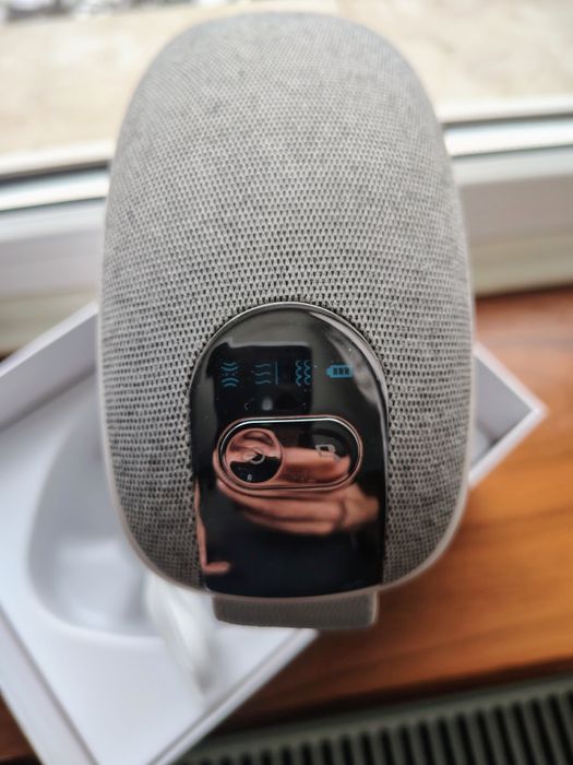 Aparat de masaj pentru ochi