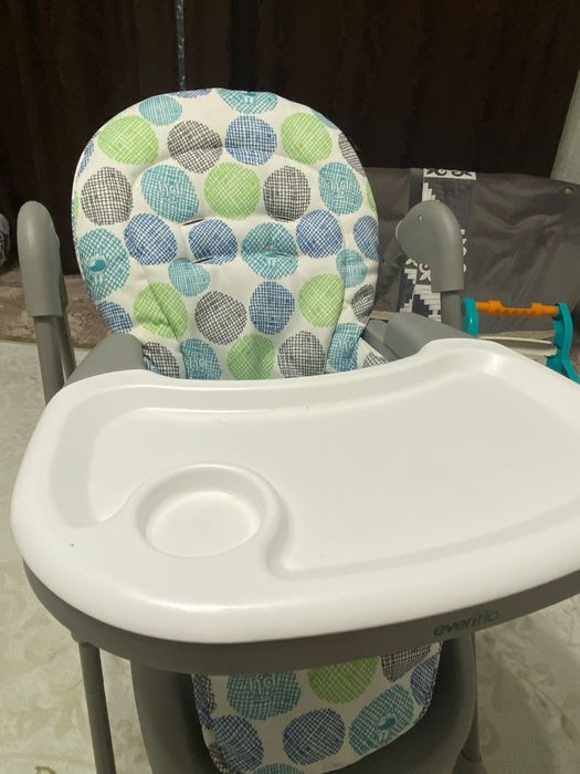 Стульчик для кормление