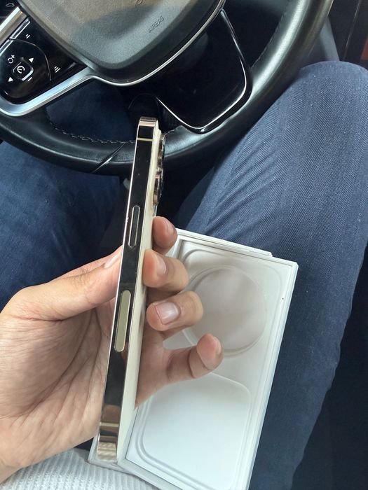 Iphone 14 pro Gold, 1 TB, LL/A E-SIM