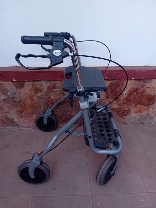 Cadru de mers pe roti.Drive