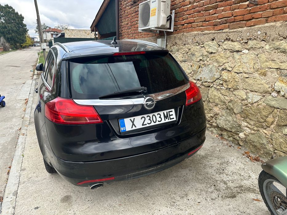 Opel Insignia 2000
