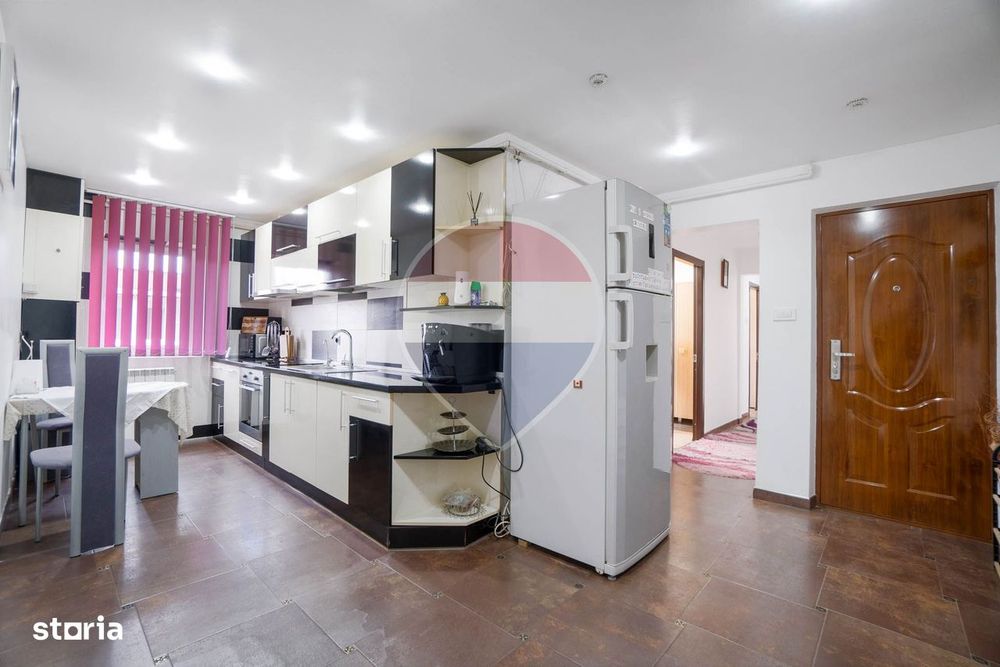 De Închiriat | 3 Camere Decomandat | 65 Mp | 2 Băi | Tractorul