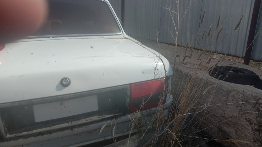 Продам на запчасти Волга