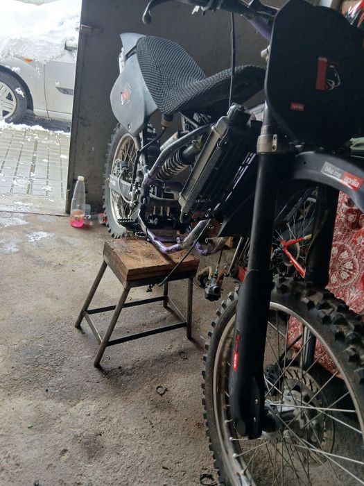 ПРОДАВА СЕ  Apriliq50Rx  НА ЧАСТИ!!!