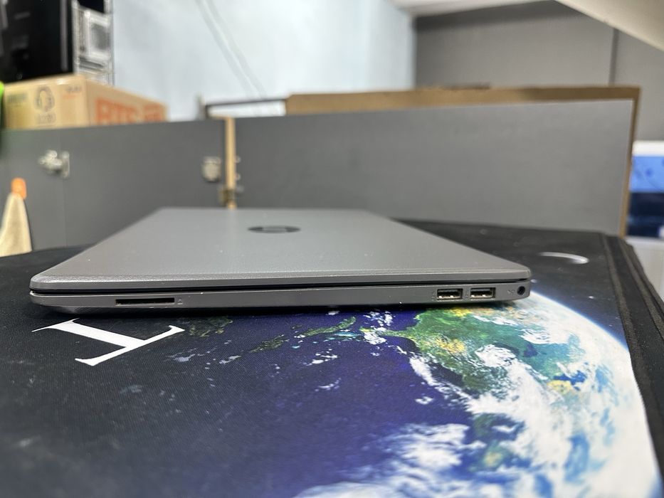 Офисный ноутбук HP i5-1235U 8/512GB