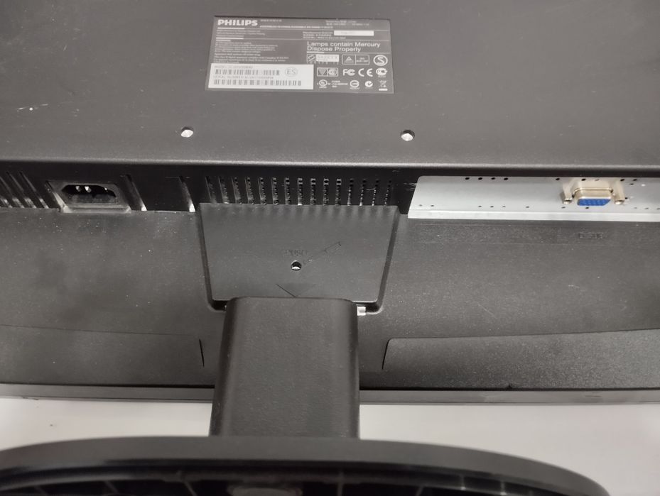 Монитор Philips 55 см.
