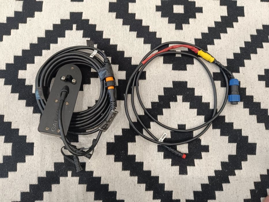 Эхолот Garmin striker vivid 9sv