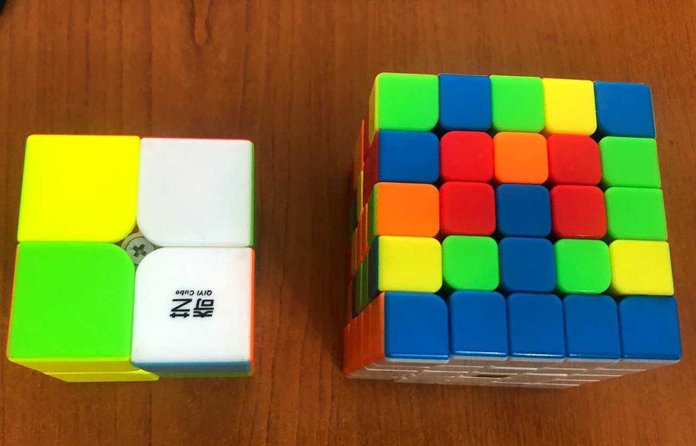 2 Jucarii - Cub Rubik 2x2x2 si 5x5x5