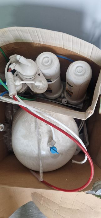 Продам фильтр для воды Гейзер