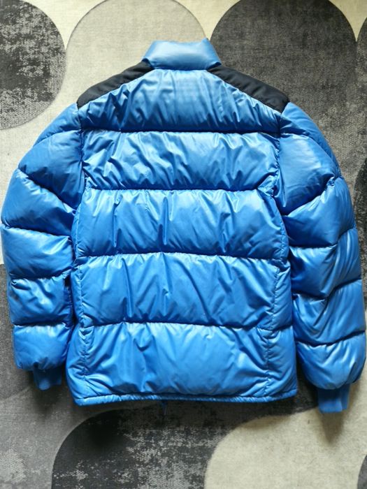 Vintage двуцветно пухено яке Moncler с платки на раменете