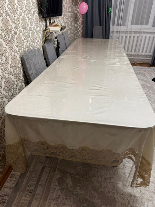 Продам стол 3,5×1,10