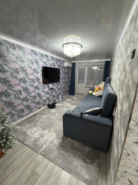 Продам 2-х комнатную квартиру на против ЧЛГУ