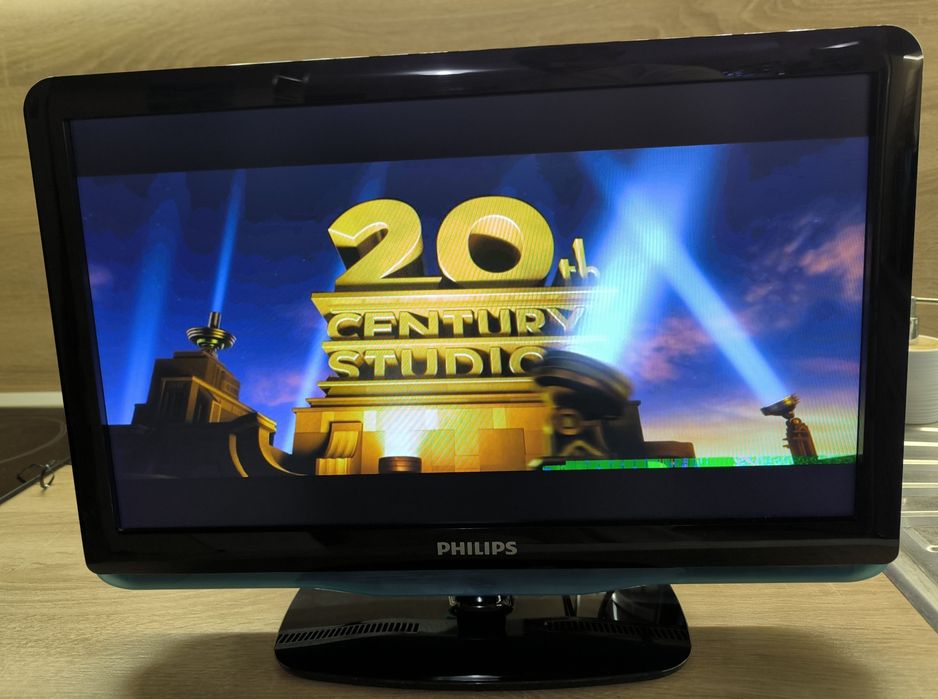 Телевизор PHILIPS 19" LED