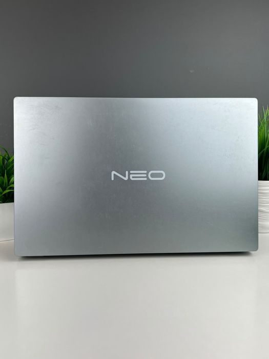 Ноутбук Intel Core i3 10-поколение, 8 ГБ