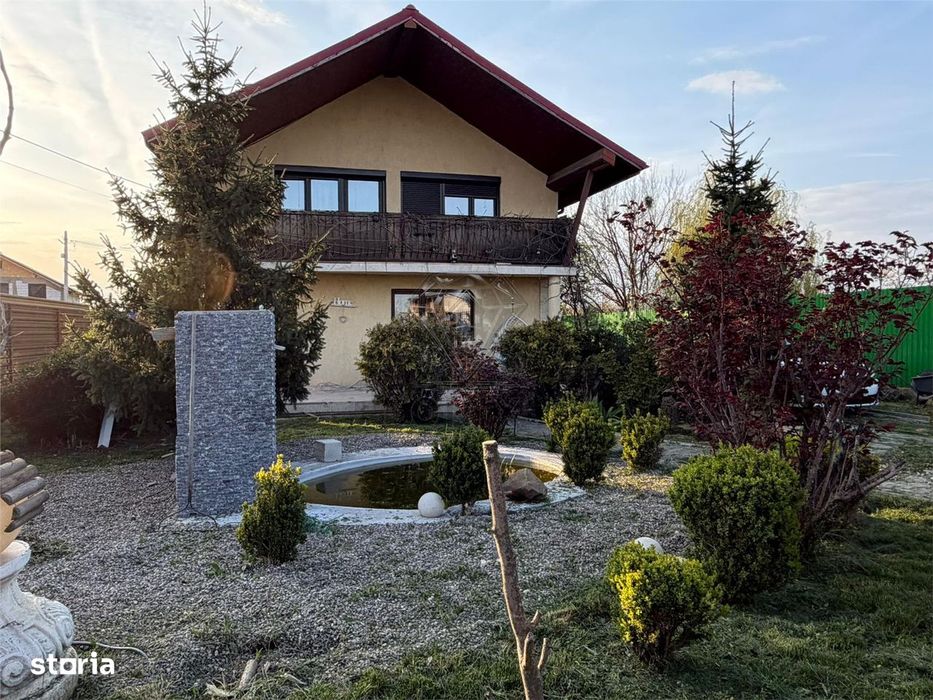 Casa de vanzare -Zahanaua zona Lacul Verde
