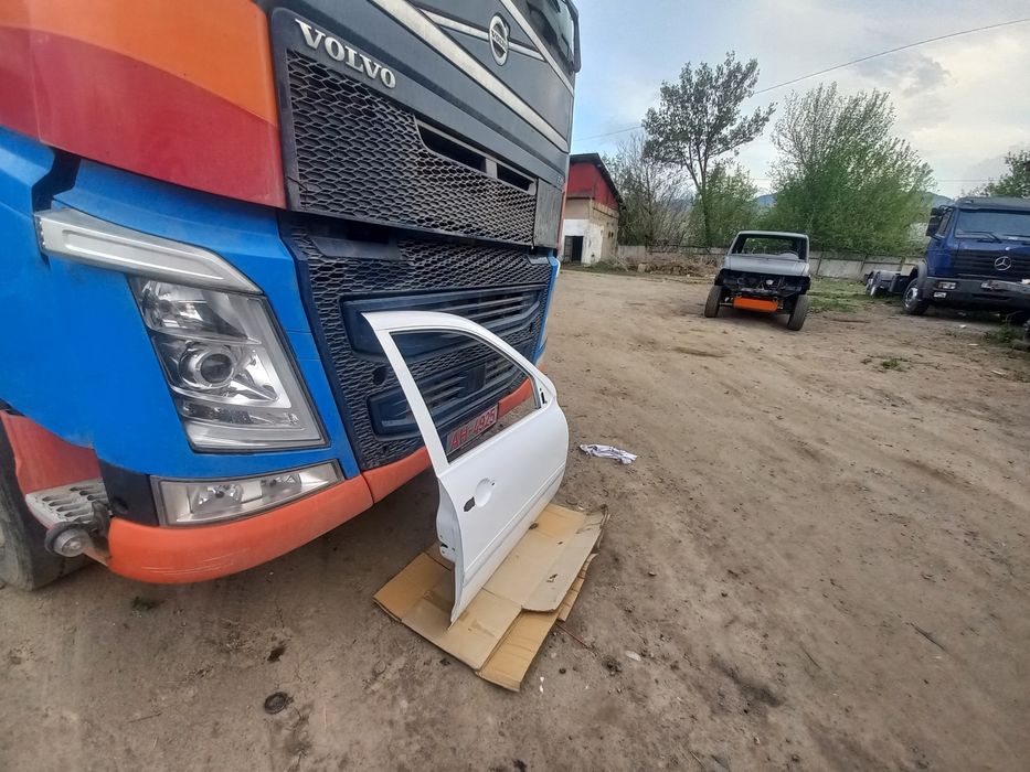 Продам дверь от лады гранты