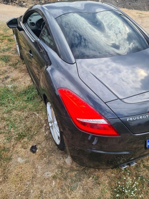 Vând Peugeot rcz an 2011