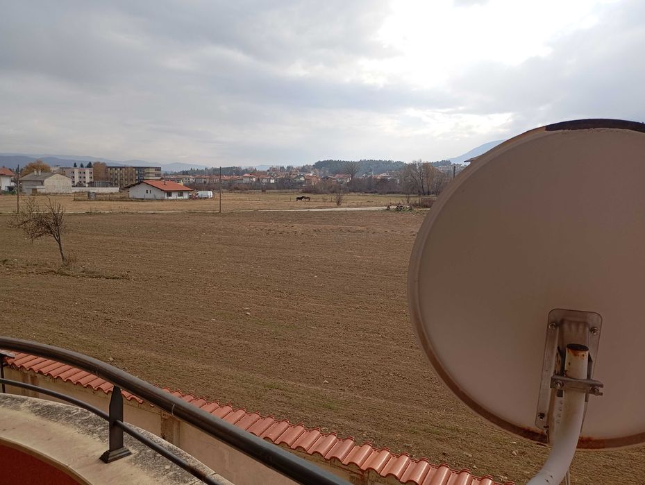 Дава се под наем Двустаен апартамент в Разлог - 65 кв.м за 214.2 € - Снимка #8