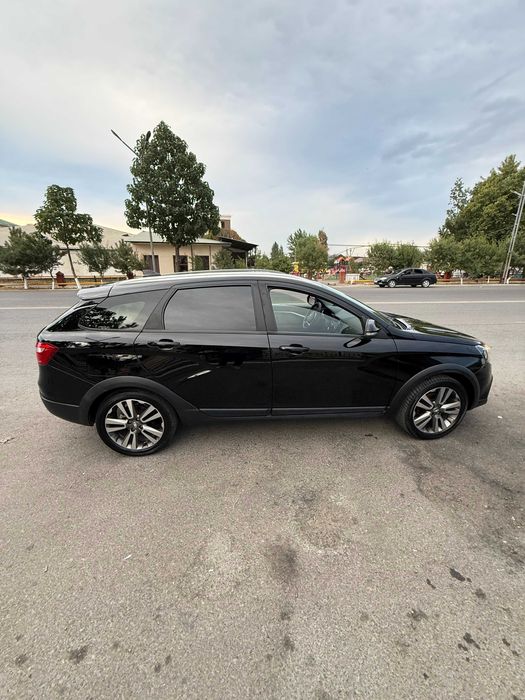 LADA Vesta SW Cross | 2021 | CVT Renault–Nissan | Пропан