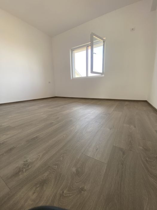 Casa individuala, curte proprie, zona linistita