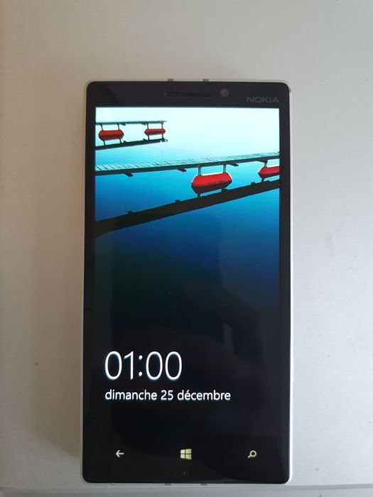 De vânzare telefon Nokia Microsoft