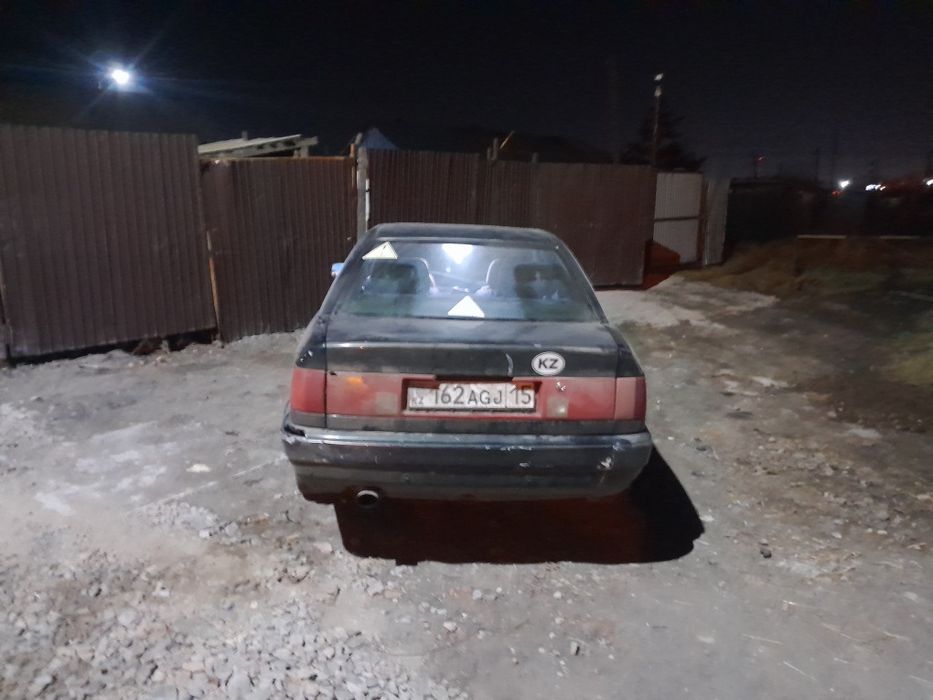 Продам ауди с4 2.3 газ