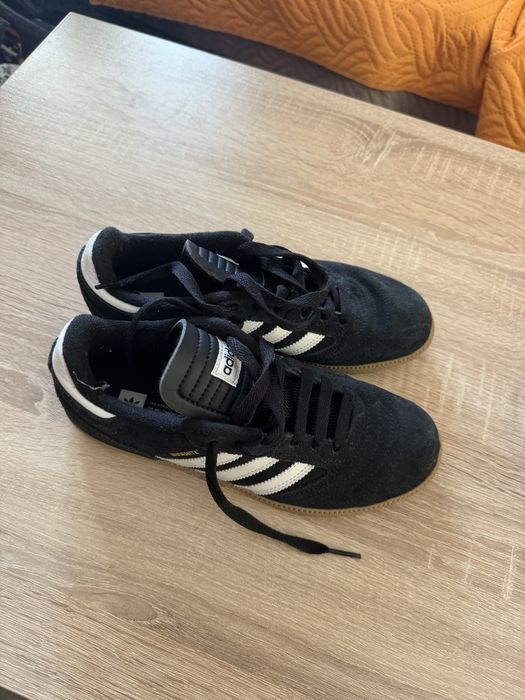 Adidas Busenitz.