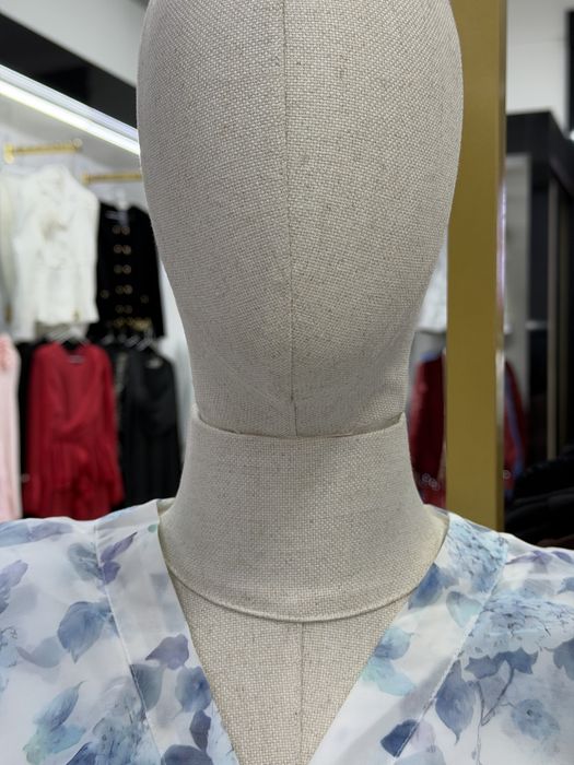 Продам  маникены