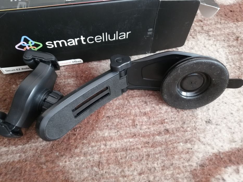 Нова стойка за телефон Англия