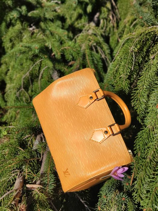 Louis Vuitton Speedy 25 – Epi Leather – galben – original – ca nouă