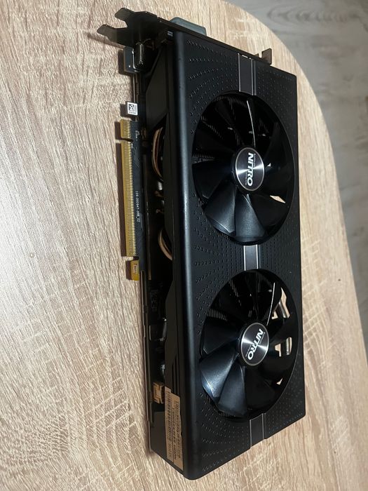 Видео карта SAPPHIRE Nitro rx570 4gb
