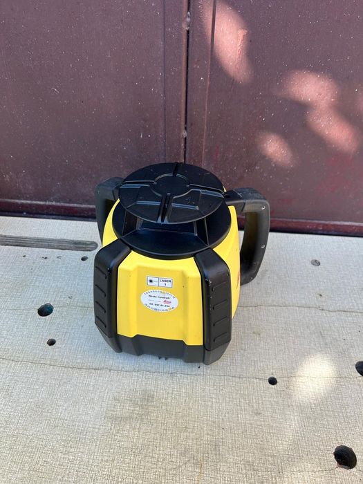 Nivela laser Leica Rugby 610