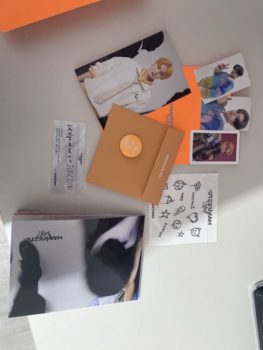 Album Enhypen Manifesto Day1