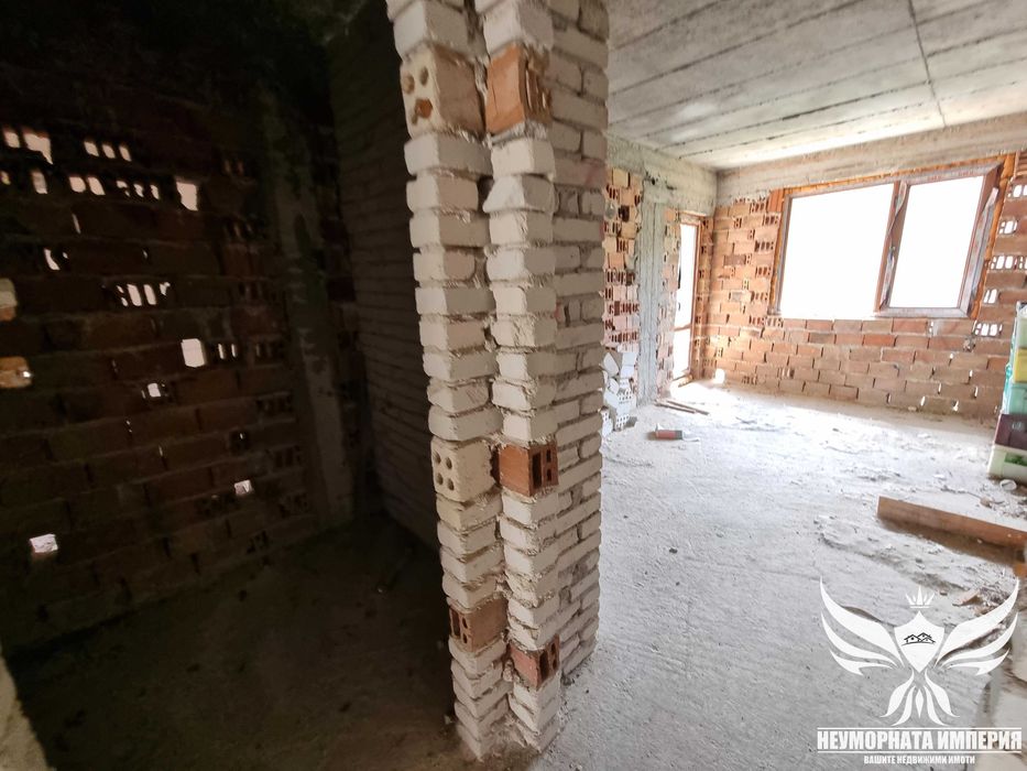 Продавам четириетажна вила/хотел с 870РЗП в село Проглед обл.Смолян