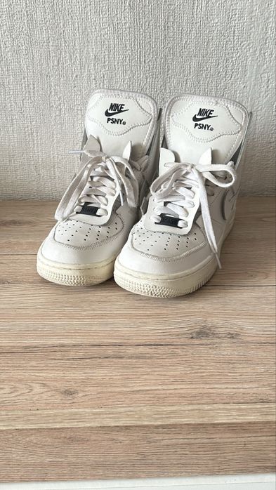 Продам обувь для девочки