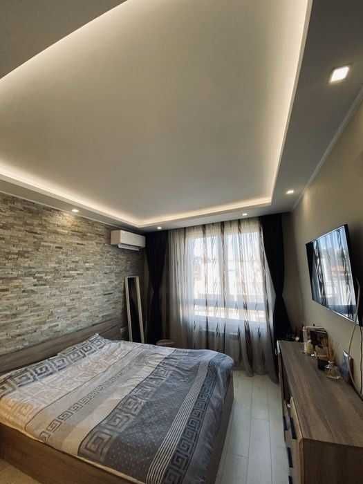 Дава се под наем Двустаен апартамент в София, Кръстова вада - 72 кв.м за 450 € - Снимка #6