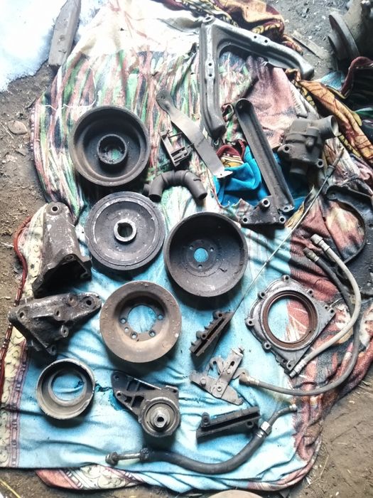 Руливая колонка мерс 190 продам