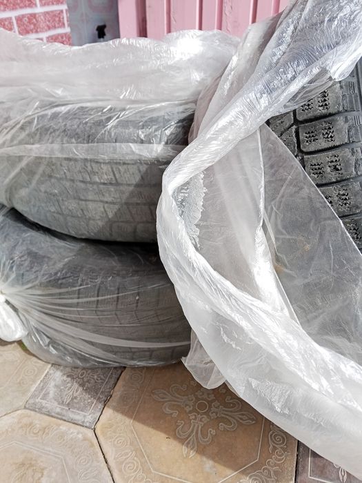 Продам диски с баллонами размер 195/65/15