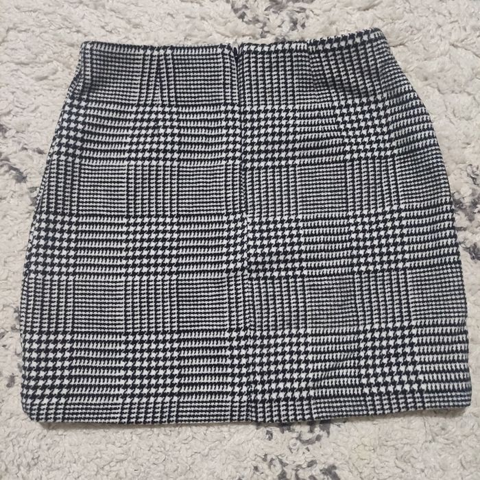 Дамска елегантна къса пола H&M, zara, bershka