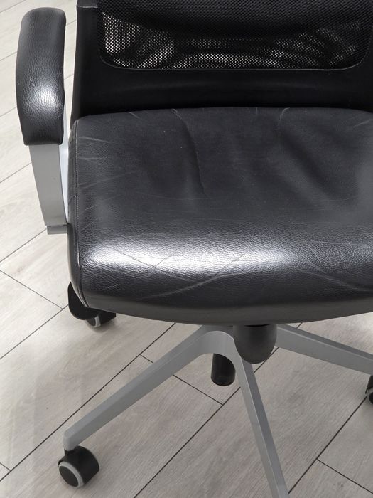 Scaun de birou negru IKEA Markus