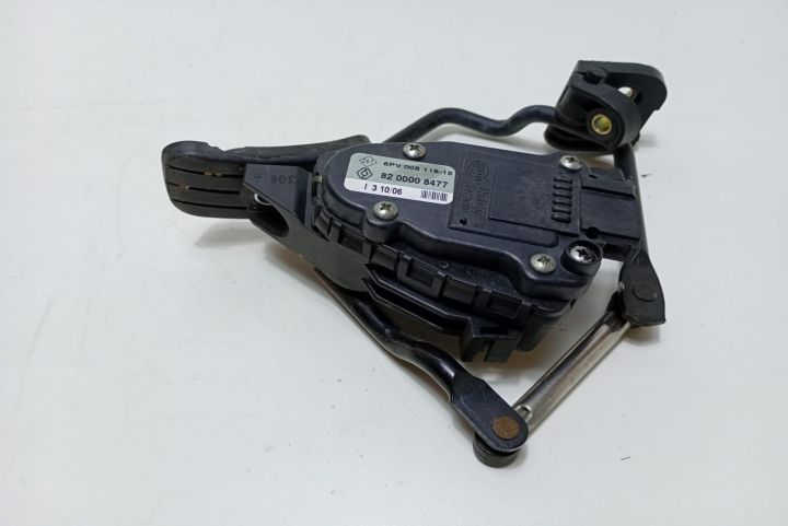 Pedala acceleratie 820008477 Renault Trafic a 2-a generatie