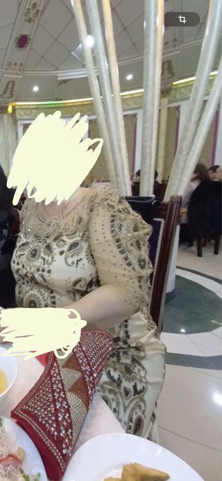 Миллий ва базм куйлаклар катта размерга 52-58 ( хар бири 500 000)