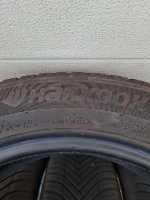 Всесезонни гуми 4 броя HANKOOK Kinergy 4S2X 225 55 R19 дот 0823