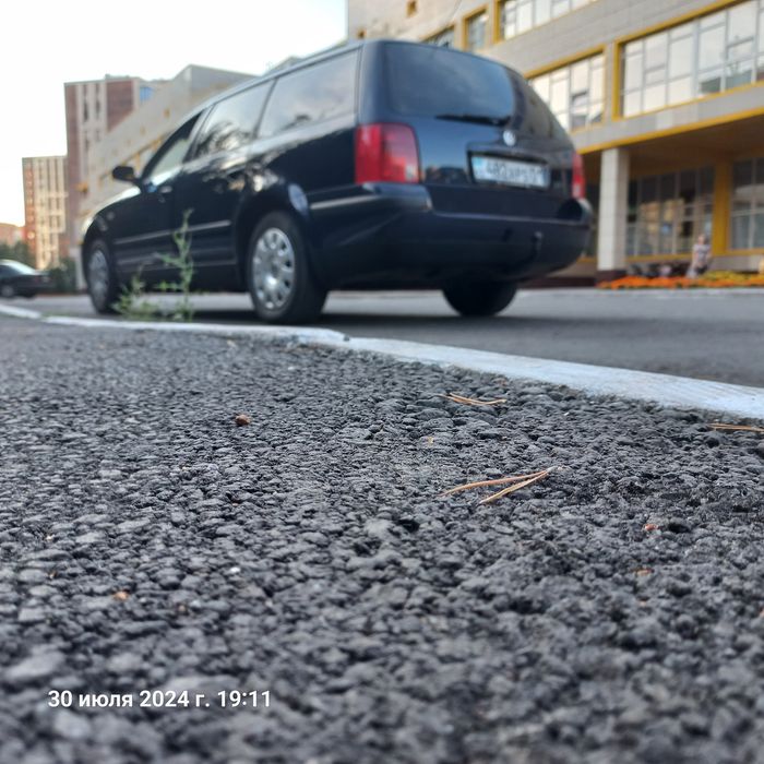 Продам  автомобиль .