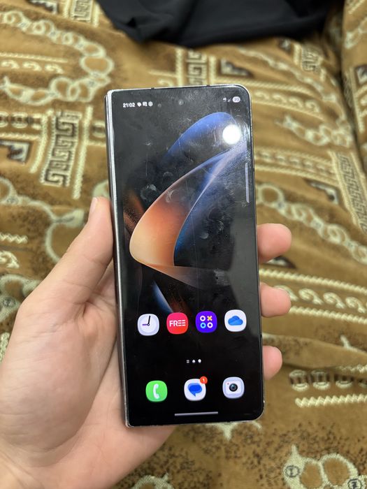 Samsung z fold 4 512/12