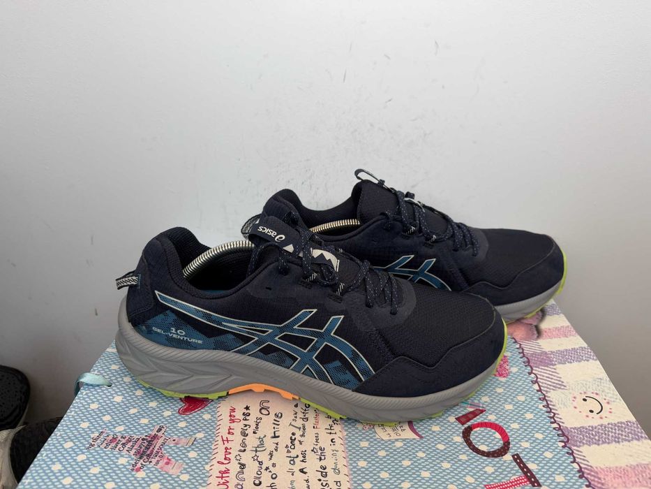 Asics  Gel-Venture 10''оригинални маратонки 45 номер