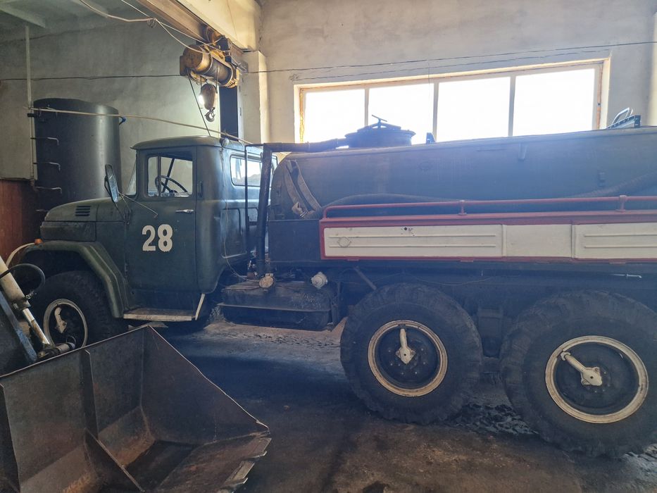 Продам,Зил-131 .