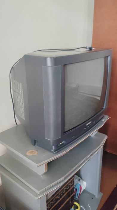 Маленький телевизор