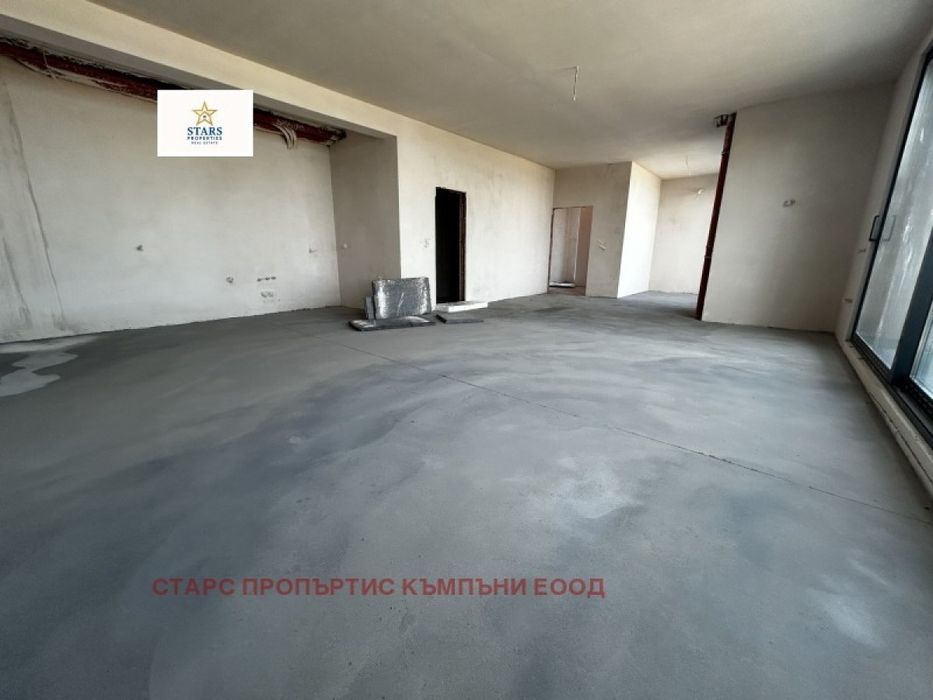 Продажба Къща гр. Варна - Бриз 290m²